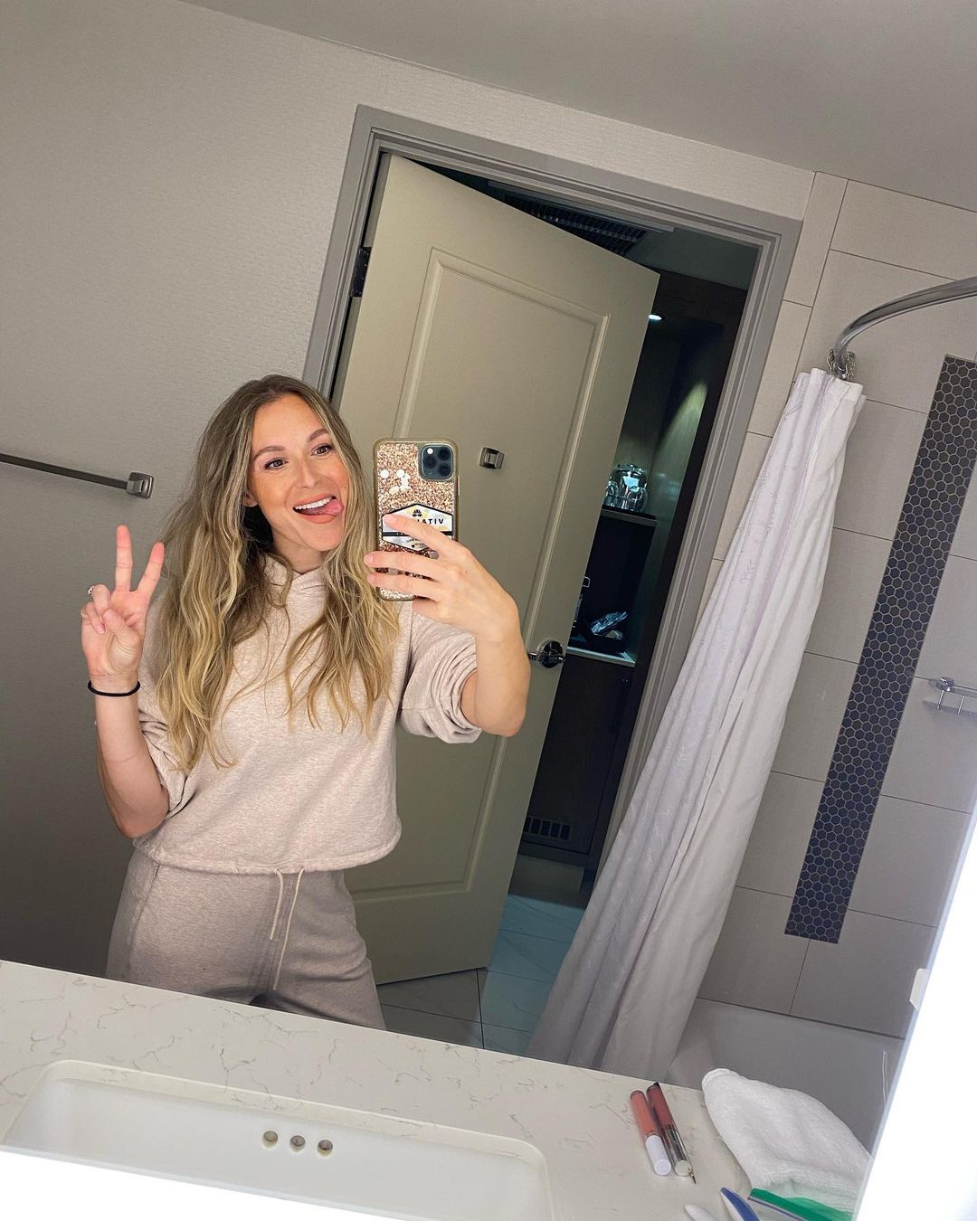 Тогда и сейчас: как выглядит актриса из фильма "Дети шпионов", которая была мечтой мальчиков 2000-х (фото)